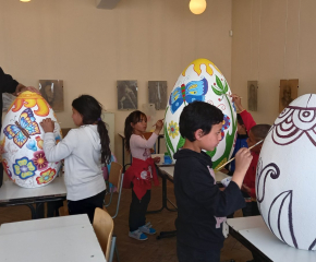 „С изкуство срещу насилието – да нарисуваме пъстър Великден“ в община „Тунджа“