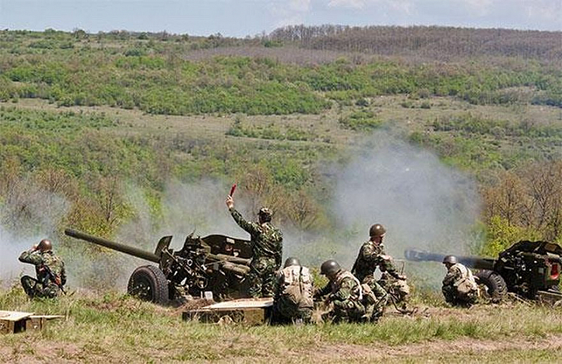 1 март се отбелязва като Ден на артилерията и ракетните войски на Българската армия.

Датата е определена със заповед на министъра на отбраната от 7...