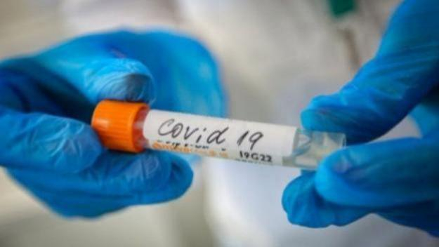 Активните случаи на Covid-19 в област Ямбол към този момент са 993, от тях 124 са в болница, а 869 са на домашно лечение, като за сравнение към 1 март...