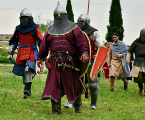 Антични и средновековни воини посреща днес Сливен