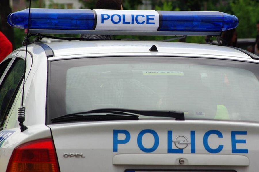 27-годишен мъж от котленското село Градец беше задържан от полицията след извършен грабеж в Слънчев бряг, съобщи Областната дирекция на МВР в Бургас. 
Около...