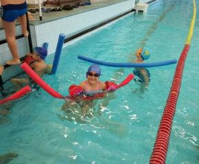 БЧК-ЯМбол с училище по плуване и превенция на водния травматизъм