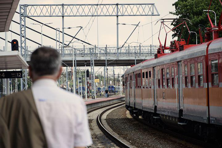 Националният железопътен превозвач отчете увеличение на своите приходи за първото тримесечие на годината. В „БДЖ - Пътнически превози“ ЕООД увеличението...