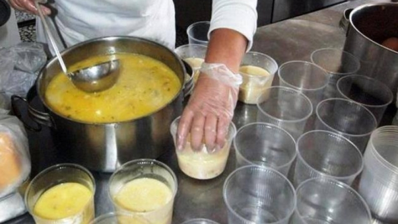 
Безплатно обедно хранене в училище от 1 декември получават 88 деца в неравностойно социално положение в община Тунджа, съобщи кметът Георги Георгиев....