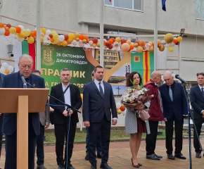 Болярово отбеляза своя празник с шествие, водосвет и кулинарно шоу