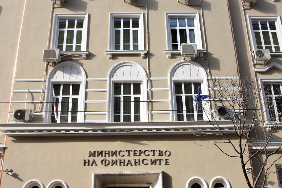 Министерството на финансите изпрати днес официално към Европейската комисия и в сроковете, определени в оперативните договорености между Република България...