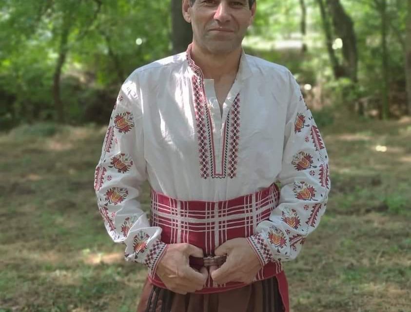 Жителите на Чарган в община Тунджа утре ще изпратят по последния му път кмета на селото Димитър Чобанов. Той е починал снощи, съобщиха с прискърбие близките...