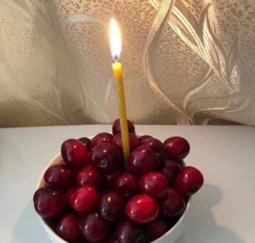 Днес е Черешова задушница, която се отбелязва в съботния ден преди големия християнски празник Петдесетница. Черешовата задушница е свързана с поверието...