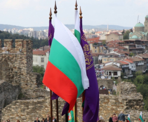 Честваме 115 години българска независимост. Велико Търново е център на тържествата