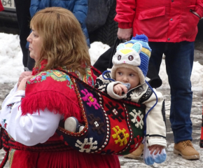 Честванията на Рождество завършват на Бабинден