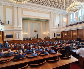 Депутатите приеха на първо четене механизъм за разследване на главния прокурор