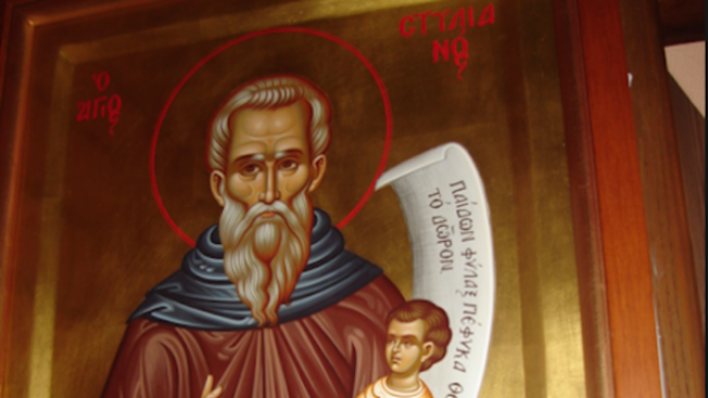 На 26 ноември Православната църквата почита паметта на Св. Стилиян Пафлагонийски, наречен още Детепазител, защото се възприема като закрилник на бебетата...