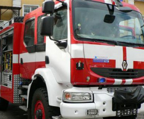 Доставка на 385 специализирани автомобила за борба с пожарите се предвижда по проект от програма „Околна среда“