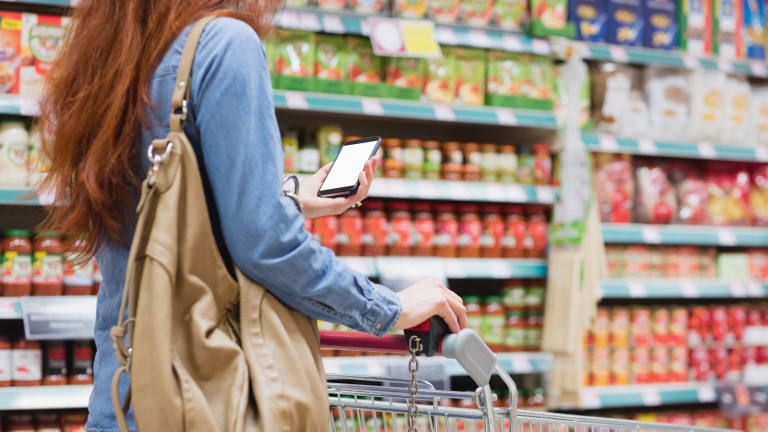 От 15 ноември цените на определени стоки в хранителните магазини ще бъдат по-ниски и с логото "Достъпно за вас". Инициативата, чиято цел е да бъдат постигнати...