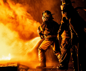 Два пожара в производствени цехове са потушени в Сливенско