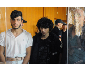 Ето какво казаха пред съда тримата сирийци от автобуса убиец в Бургас, оставиха ги в ареста