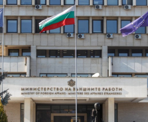 Група българи напусна Израел с автобуси към Египет