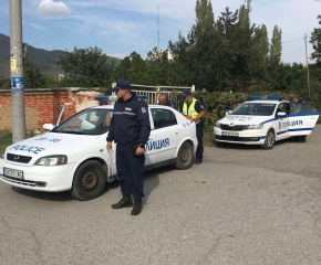 Издирван мъж е задържан при специализирана операция в Сливенско