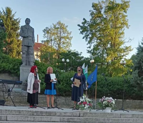 На 25 септември една от най-обичаните народни певици на България –Калинка Згурова, отбелязва своя 80-годишен юбилей. Този значим юбилей ене просто личен...