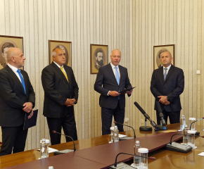 Кандидатът за премиер Росен Желязков предложи състав на кабинет с 19 имена