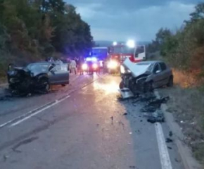 Катастрофа затвори пътя Бургас - Малко Търново, петима са в болница