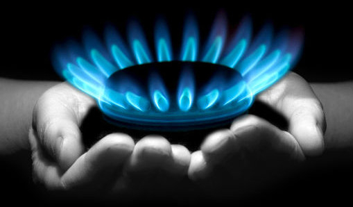 Комисията за енергийно и водно регулиране (КЕВР) увеличи цената на природния газ от днес с 18,7% до 146,09 лева за мвтч, съобщиха от регулатора. Това е...