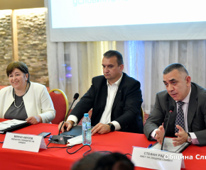 Кметът на Сливен приветства участниците в Националния съвет по туризъм