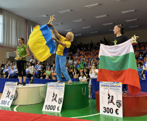 Кметът Стефан Радев връчи купите „Стефка Спасова“ на Първия международен турнир по акробатика