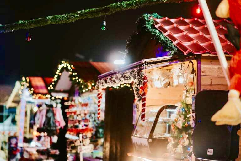 Тази година Община Ямбол и Фондация „Сити парк фест“ обединяват усилия за организирането на Коледен базар в централната част на града. Събитието ще се...