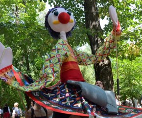 „Котленчето“ посрещна хиляди свои приятели на фестивала на Етносите, багрите и котленския килим