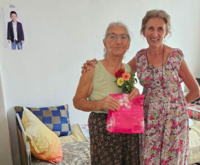 Къщата на Мария от Воден ухае на здравец и диня