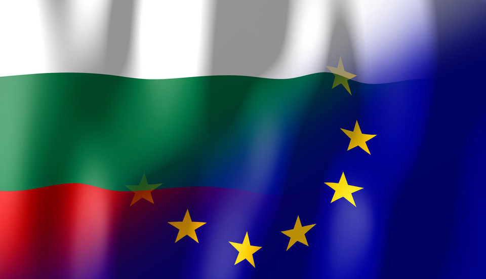 Европейският съвет одобри предложението на Европейската комисия България да приеме еврото от 1 януари 2026 г. , написа министър-председателят Росен Желязков...