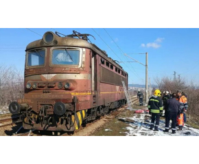 Локомотив се е запалил на прелеза до старозагорското село Еленино