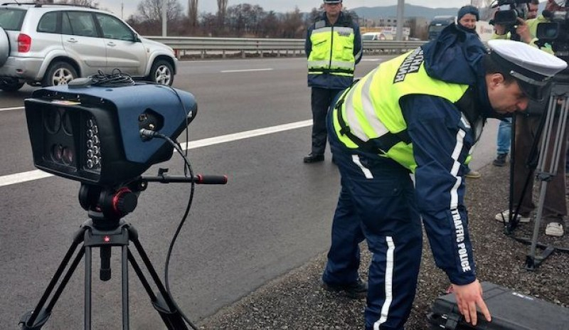 Този петък и в неделя ще има масирано полицейско присъствие по всички пътища. Това е една от мерките, които "Пътна полиция" предприема със засилване на...