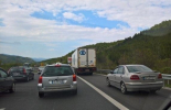 Министър Даниел Митов разпореди полицейска акция срещу шофирането в аварийните ленти
