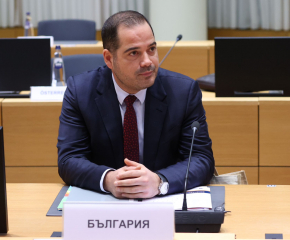 Министър Стоянов: Активното противодействие на организирани престъпни мрежи за контрабанда на мигранти изисква засилено оперативно сътрудничество между държавите