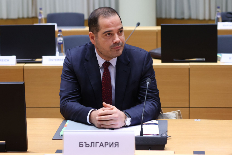 В рамките на заседание на Съвета „Правосъдие и вътрешни работи“ министър Стоянов изведе няколко приоритетни задачи, които стоят пред страната ни: подготовка...