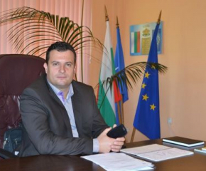 Мирослав Маринов се върна на директорския пост в ЮИДП