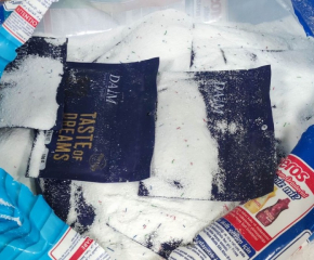 Митничари на МП Лесово откриха 750 пакета с общо 75 кг контрабанден тютюн за наргиле, укрит в опаковки с прах за пране