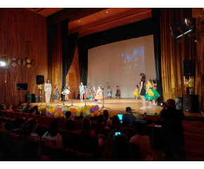 Много музика, танци и весели емоции придружиха празничния годишен концерт на Общински детски комплекс – Ямбол