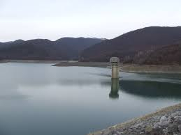 Министерство на околната среда и водите предприе действия за ограничаване на водовземането от комплексни и значими язовири за питейно-битово водоснабдяване...