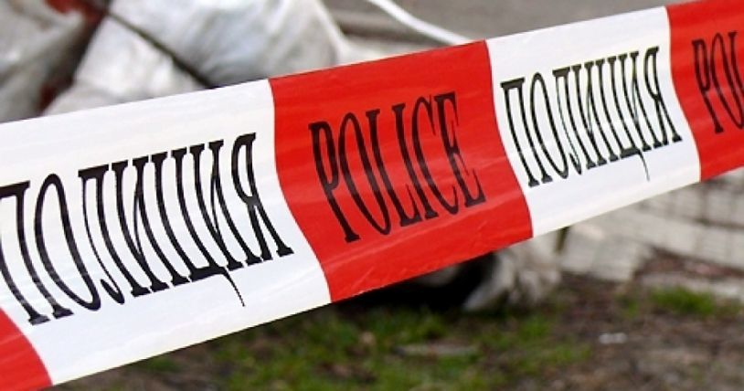 Убийство в София тази нощ. 48-годишен мъж е прострелян в тила пред блок 43 в квартал „Фондови жилища”. Сигналът е подаден малко преди 9 вечерта от хора,...