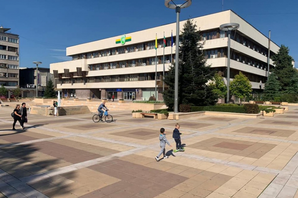 На 4 юли 2025 г., петък, от 10:00 часа, в зала 100, ет. 1 в сградата на общинска администрация Ямбол, на адрес ул. “Г. С. Раковски“ № 7 в град Ямбол ще...