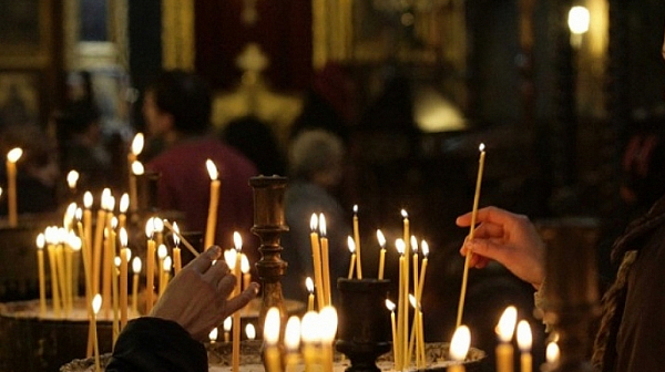 За православните християни от понеделник започва Великденският пост, който завършва в навечерието на Пасхалното възкресение. Въздържанието има за цел да...