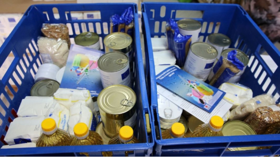 Повече от 146 хиляди души са получили пакети с храни от първа необходимост през октомври в рамките на кампания на Министерството на труда и социалната...