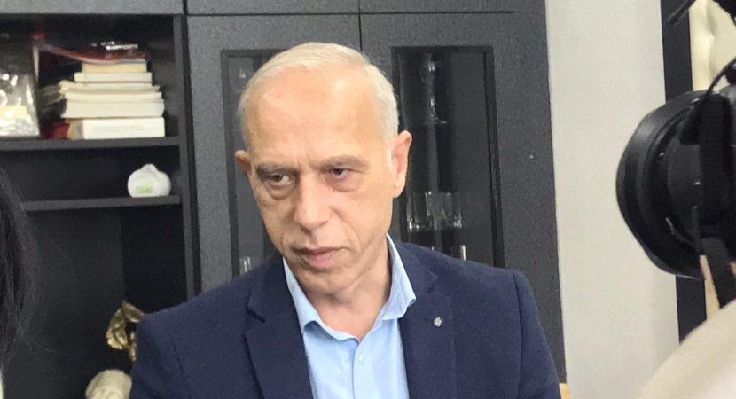 С решение на Съвета на директорите на УМБАЛ " Проф д-р Стоян Киркович" АД, Стара Загора от 01.07.2022г се определят нови основни месечни заплати,...