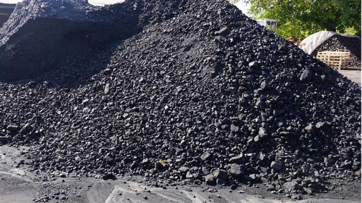 Малко над 227 тона некачествени въглища за битово отопление са изтеглени от пазара през изминалата година. Държавната агенция за метрологичен и технически...