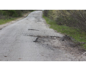 Над 80% от пътищата в селските райони са в спешна нужда от ремонт