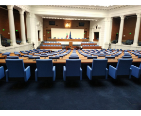 В Народното събрание се създават 25 постоянни парламентарни комисии