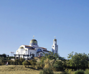 Навръх Петковден църквата „Света преподобна Параскева-Петка Българска“ в Сливен отвори официално врати